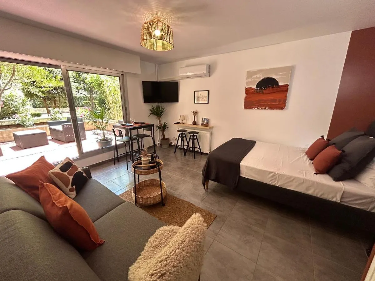 Les Appartements D'Edmond Rome Favier Marseille