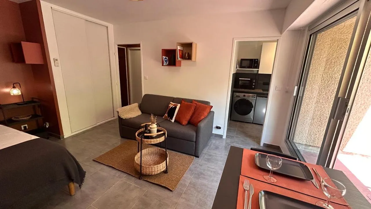 Apartment Les Appartements D'Edmond Rome Favier Marseille