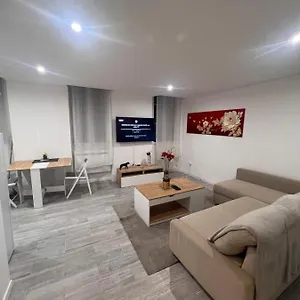 2prs Equipe Et Neuf Appartement