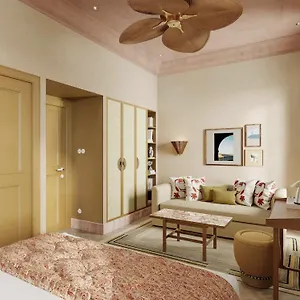 Amista - Ancien Saint Louis - Vieux Port Hotel